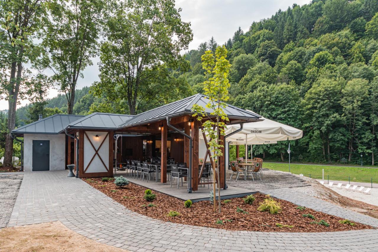 Szczawnica Park Resort & Spa Luaran gambar The restaurant in the park