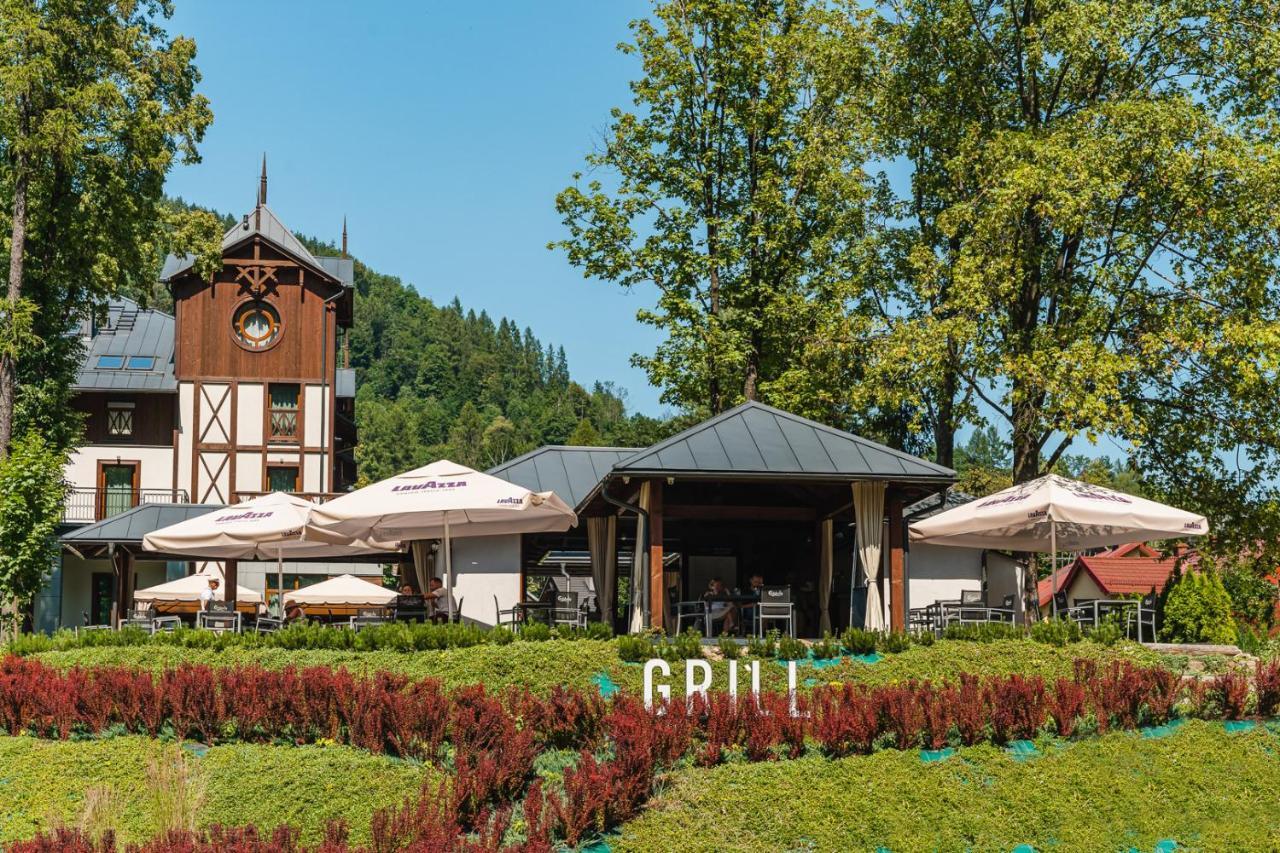 Szczawnica Park Resort & Spa Luaran gambar The restaurant in the village